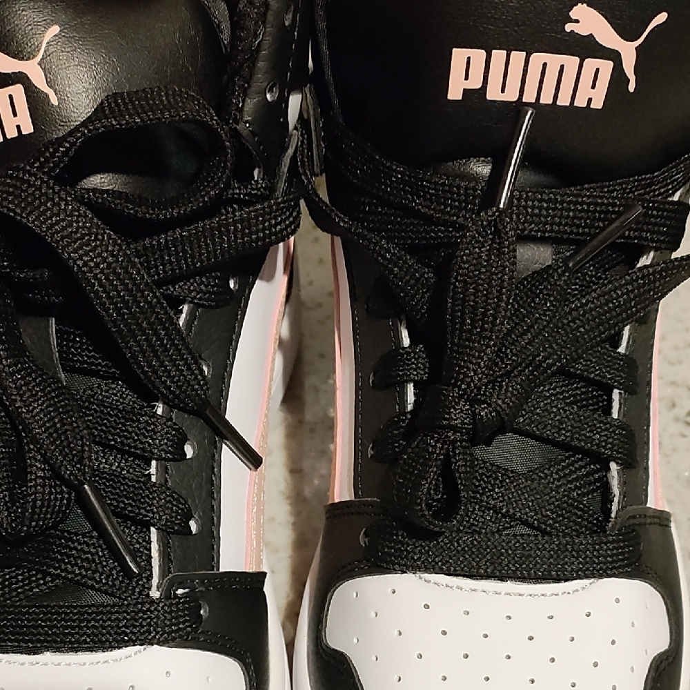 Puma Black and Pink High-Tops - Picture 5 of 5